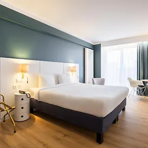 Ibis Styles Louise Hotel