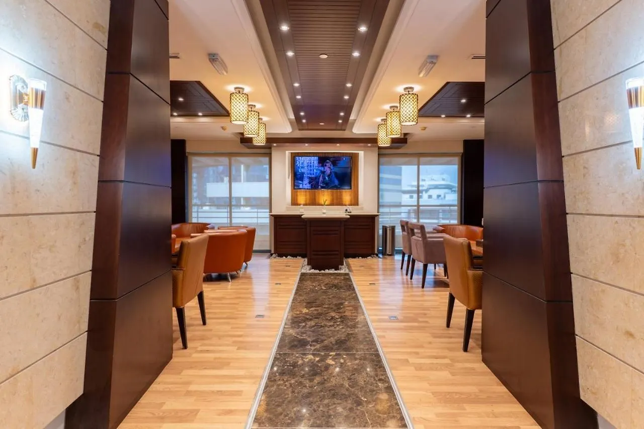 Grand Bellevue Hotel Apartment Dubai
